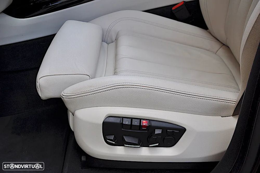 BMW X5 25 d sDrive Pack M - 23