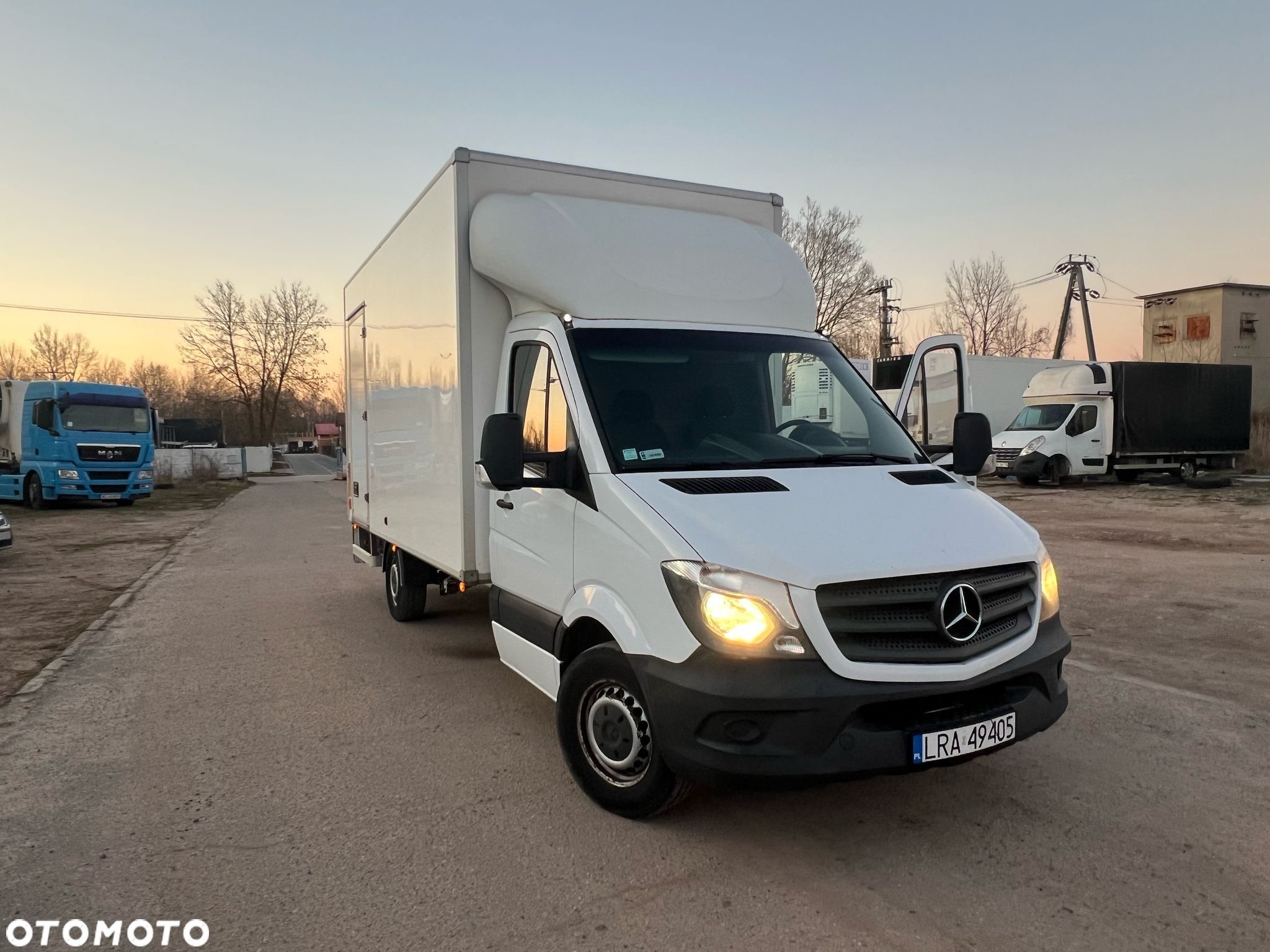 Mercedes-Benz Sprinter - 1