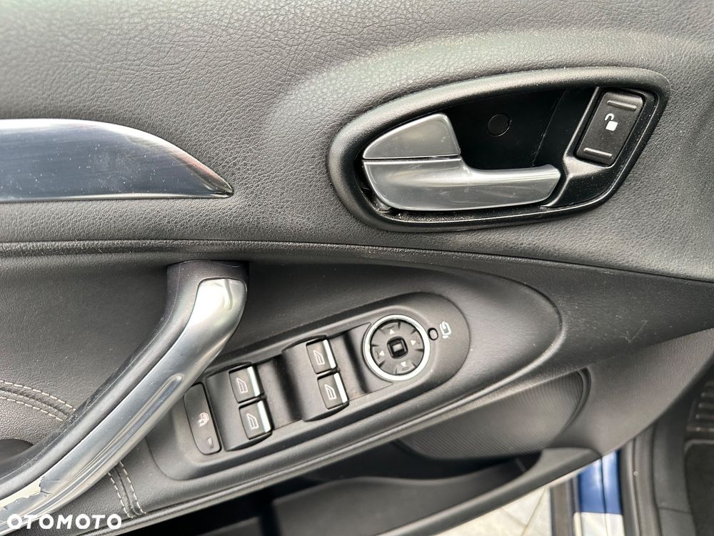 Ford S-Max - 10