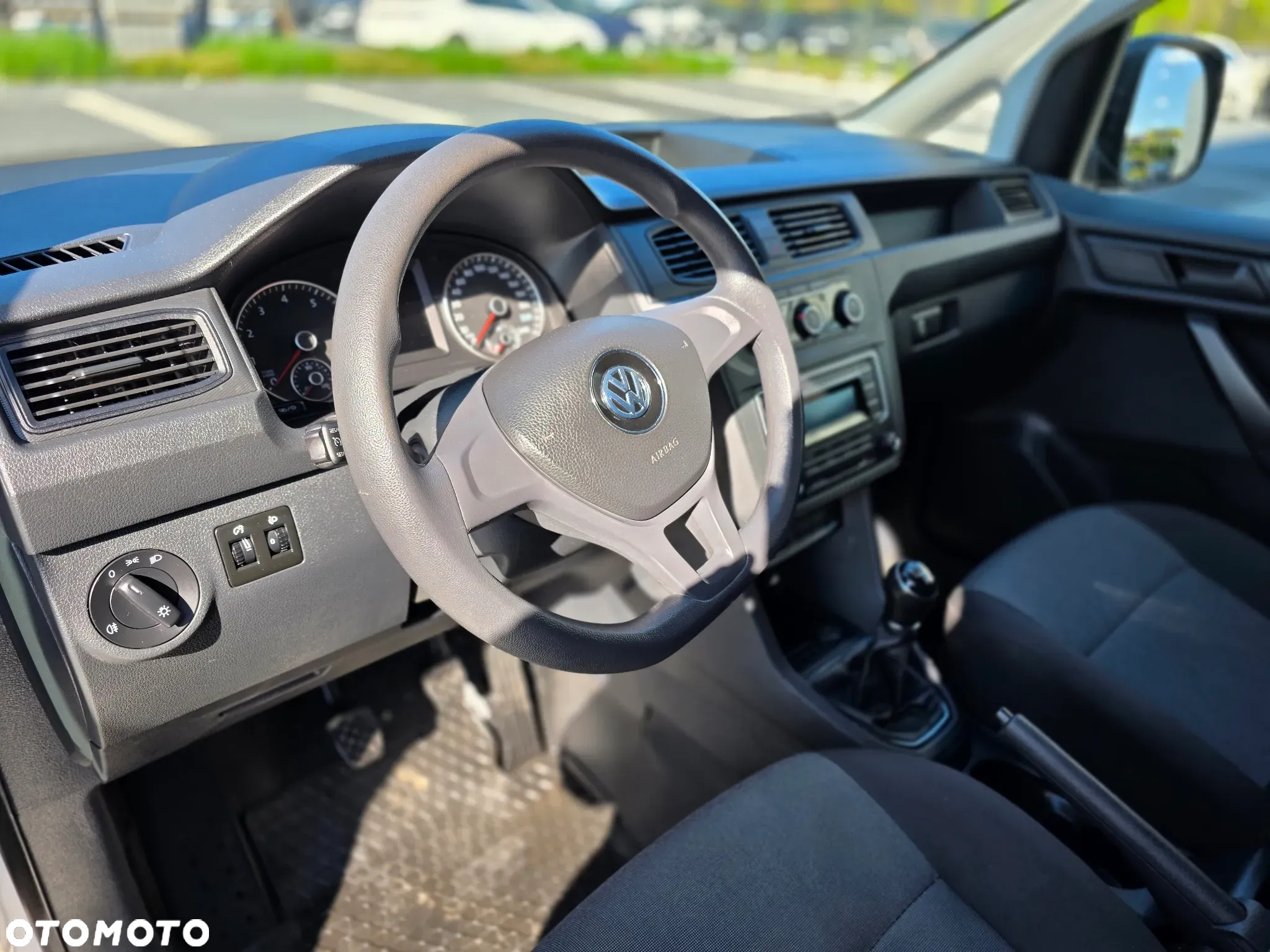 Volkswagen Caddy Maxi Long 1.4 6-biegowy 125KM LIFT 2020 BEZWYPADKOWY z Polskiego Salonu I Bardzo Ładny i Zadbany Egzemplarz I Kompletna Historia Serwisowa I Pełna Faktura Vat 23% I - 19