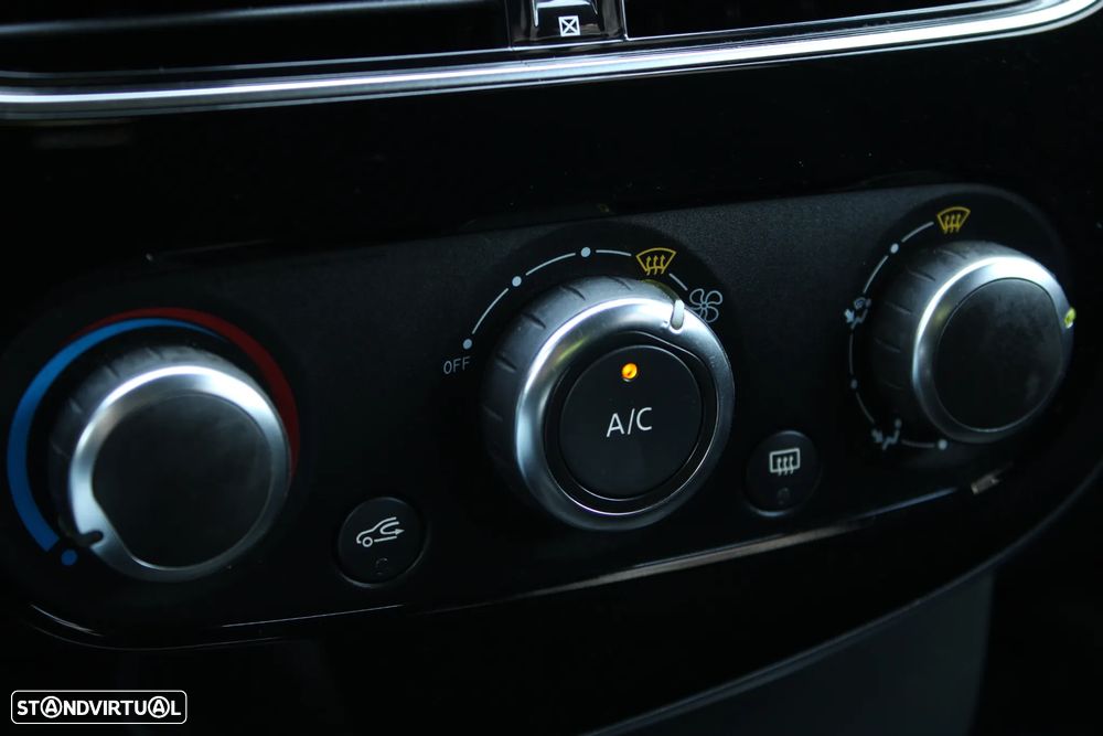 Renault Clio 1.5 dCi Limited - 23