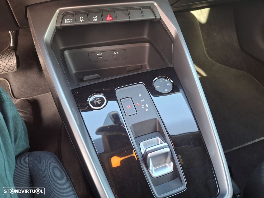 Audi A3 Sportback 30 TDI S line S tronic - 25