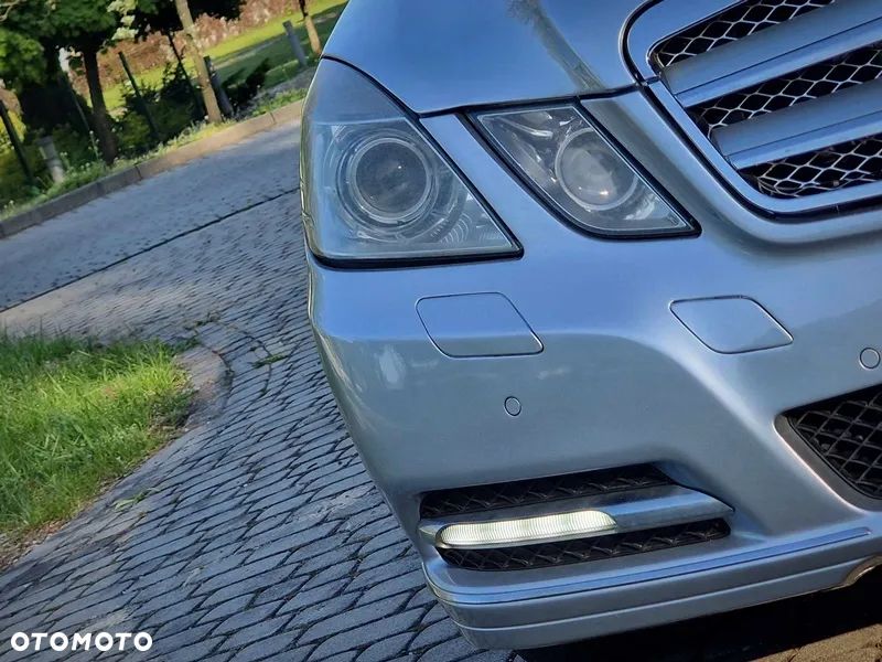 Mercedes-Benz Klasa E 350 CGI BlueEffICIENCY - 14