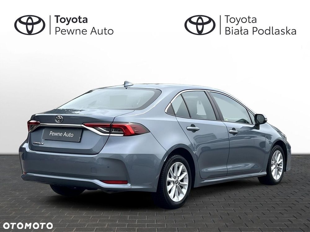 Toyota Corolla - 5