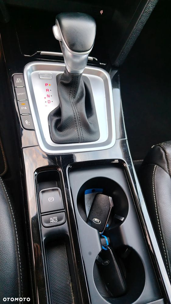 Kia Ceed 1.6 GDI PHEV L Business Line DCT - 22