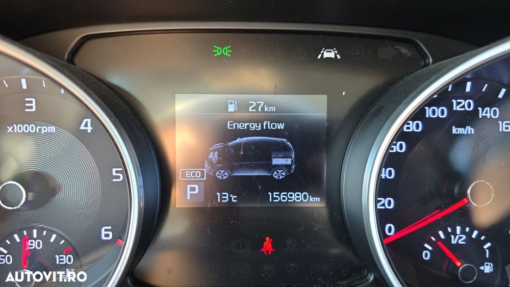 Kia Ceed - 8