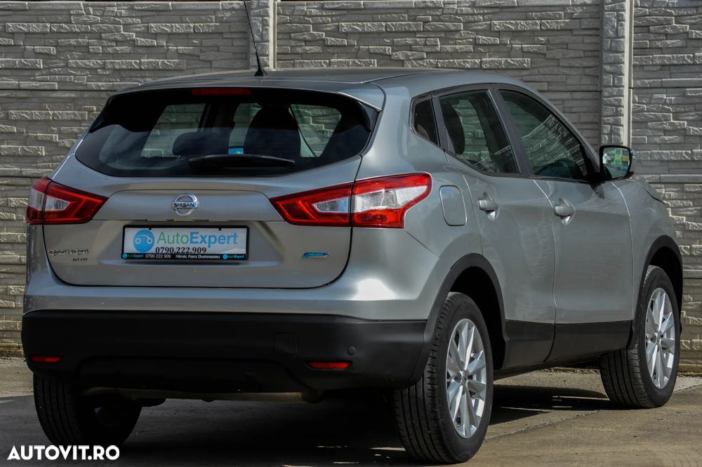 Nissan Qashqai 1.5 DCI N-Connecta - 19