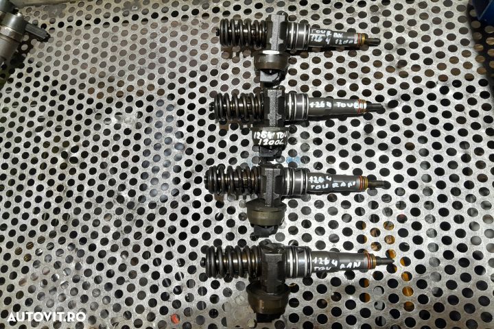 SET INJECTOARE 038130073BQ 038130073BQ Volkswagen VW Touran 1 [faceli - 1