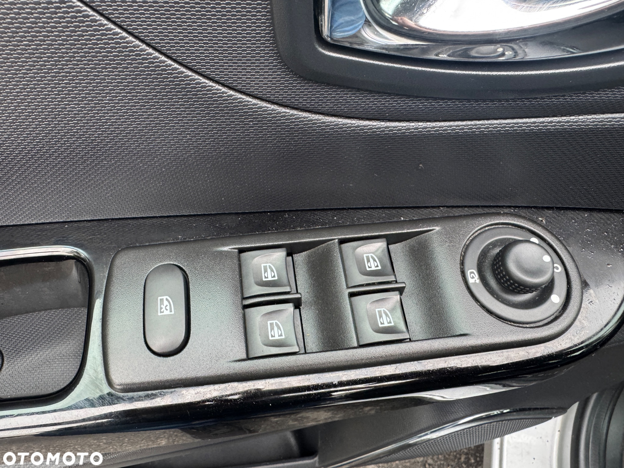 Renault Captur (ENERGY) dCi 90 EDC LIMITED - 15