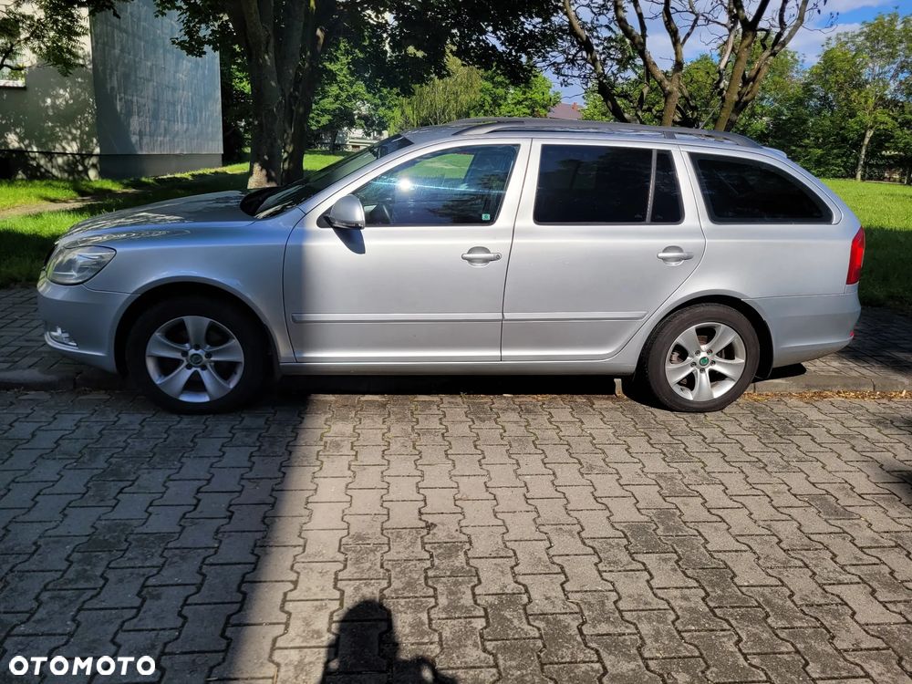 Skoda Octavia 1.6 TDI Ambiente - 5