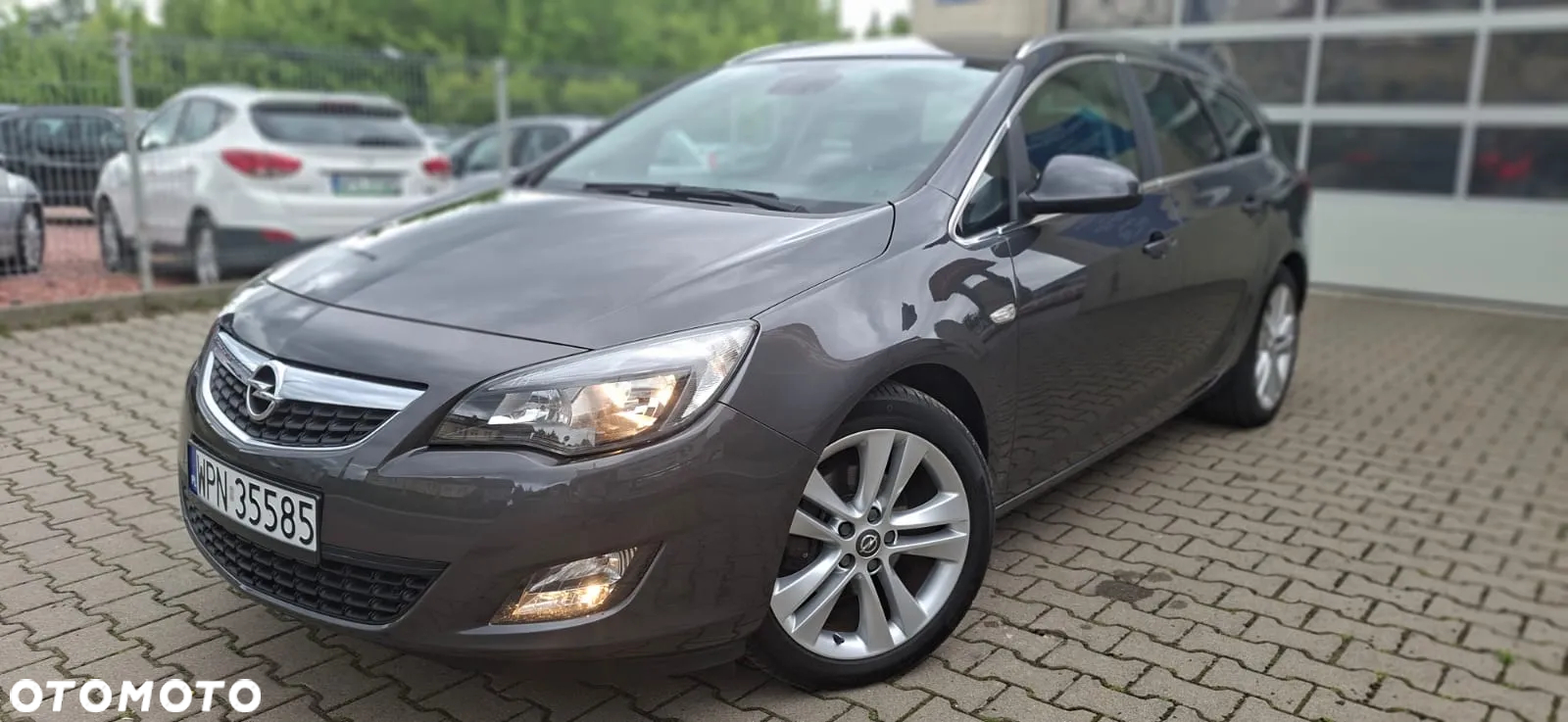 Opel Astra 1.6 Turbo Sports Tourer - 3