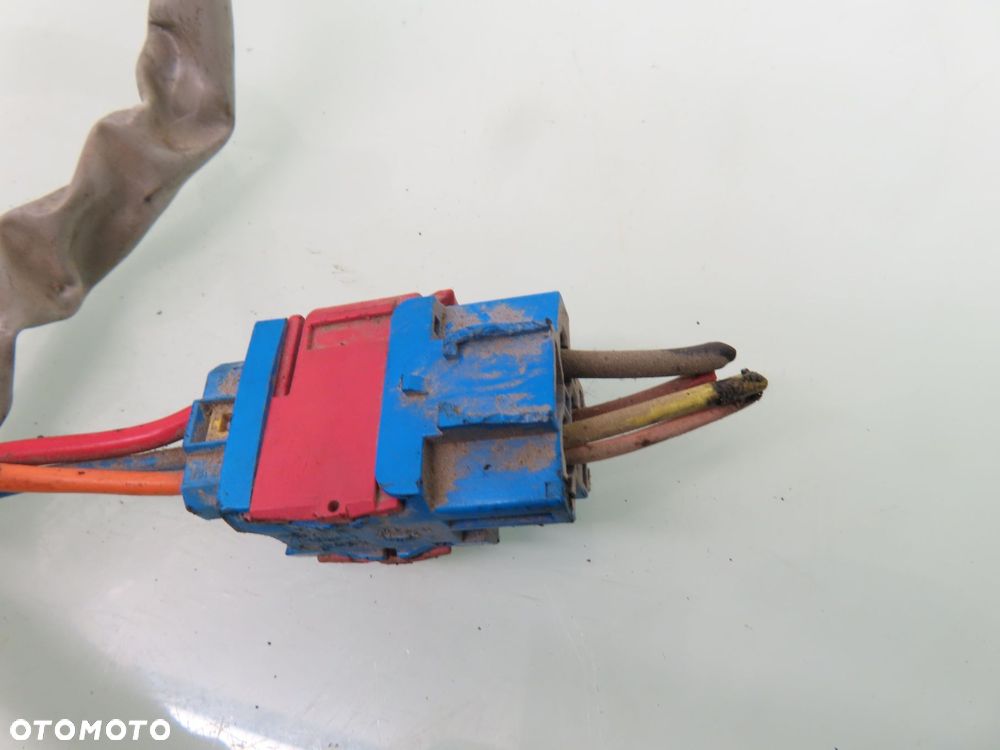 STACYJKA WKŁADKI PEUGEOT PARTNER I - 3