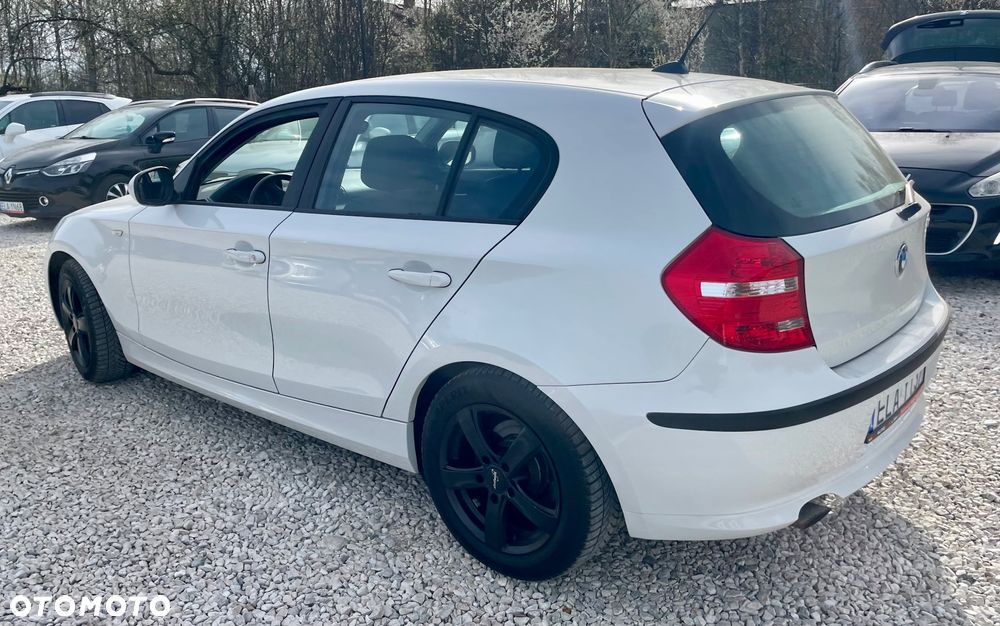 BMW Seria 1 - 16