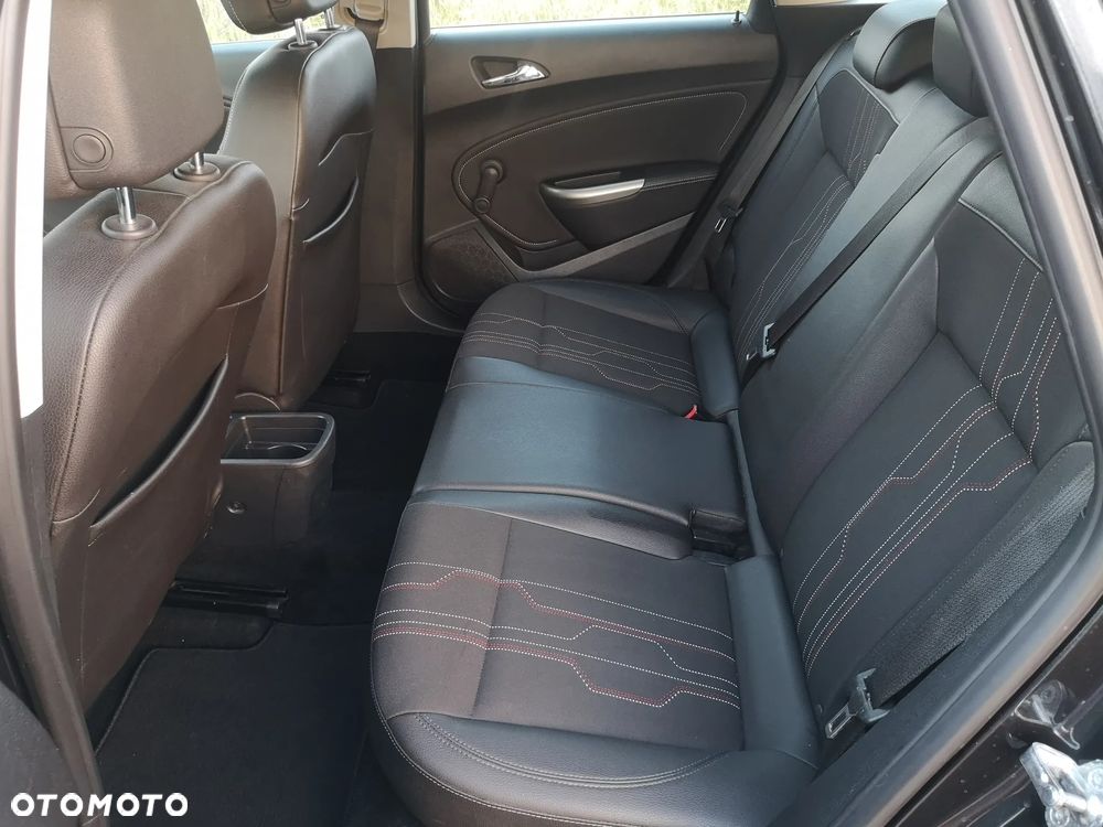 Opel Astra 1.4 Turbo - 7