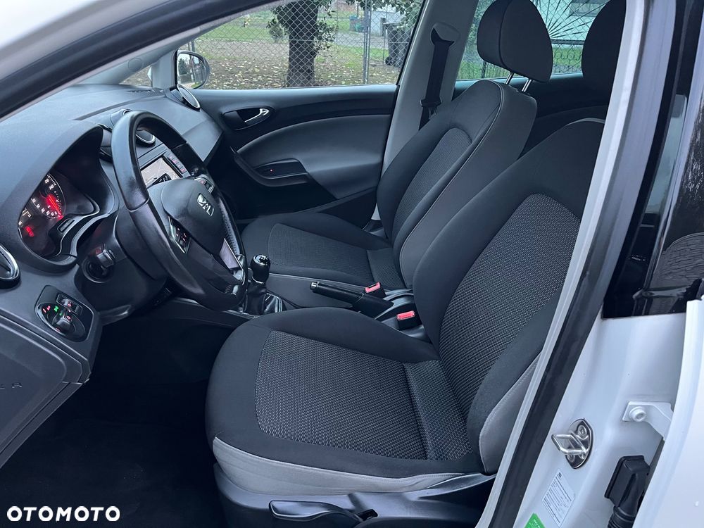 Seat Ibiza 1.2 TSI CONNECT - 24