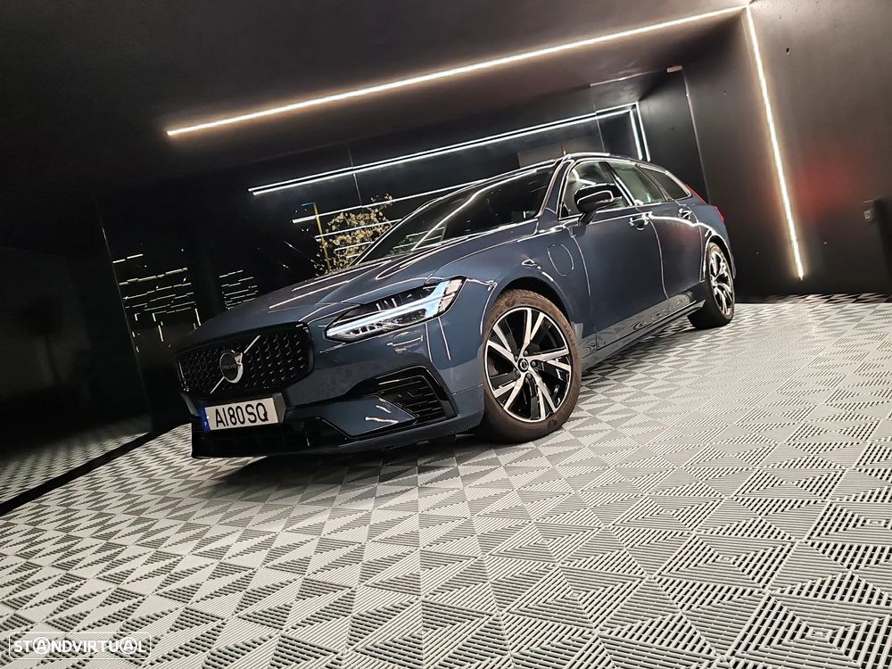 Volvo V90 2.0 T8 PHEV R-Design Expression AWD - 3