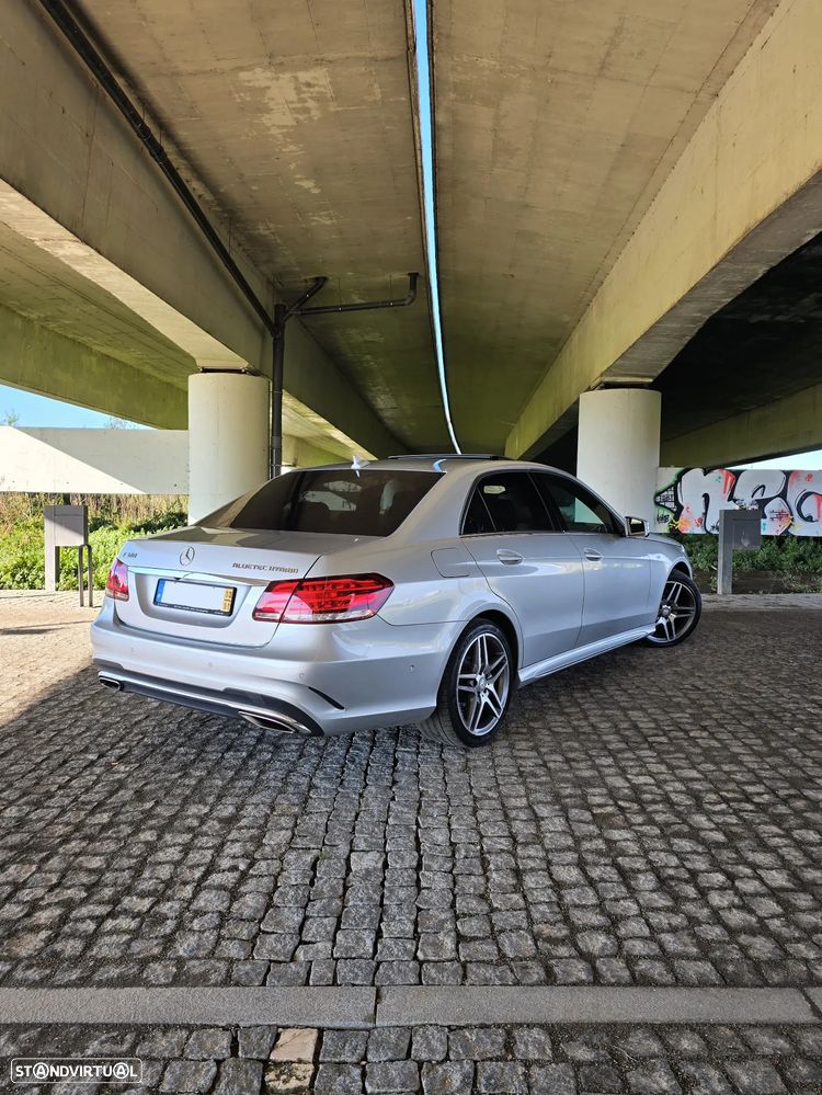 Mercedes-Benz E 300 - 4