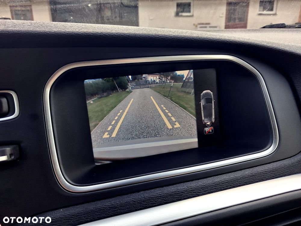 Volvo V40 D2 Summum - 29