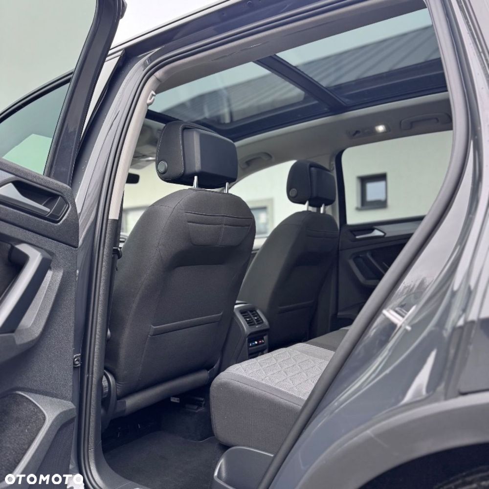 Volkswagen Tiguan - 22