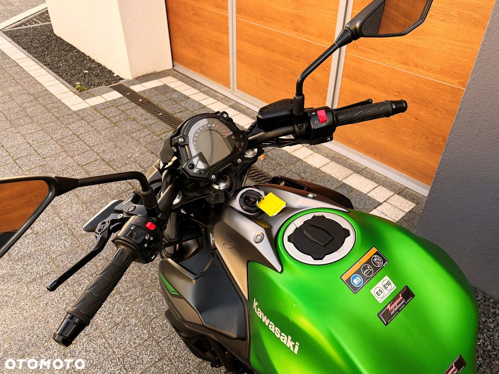 Kawasaki Z - 7