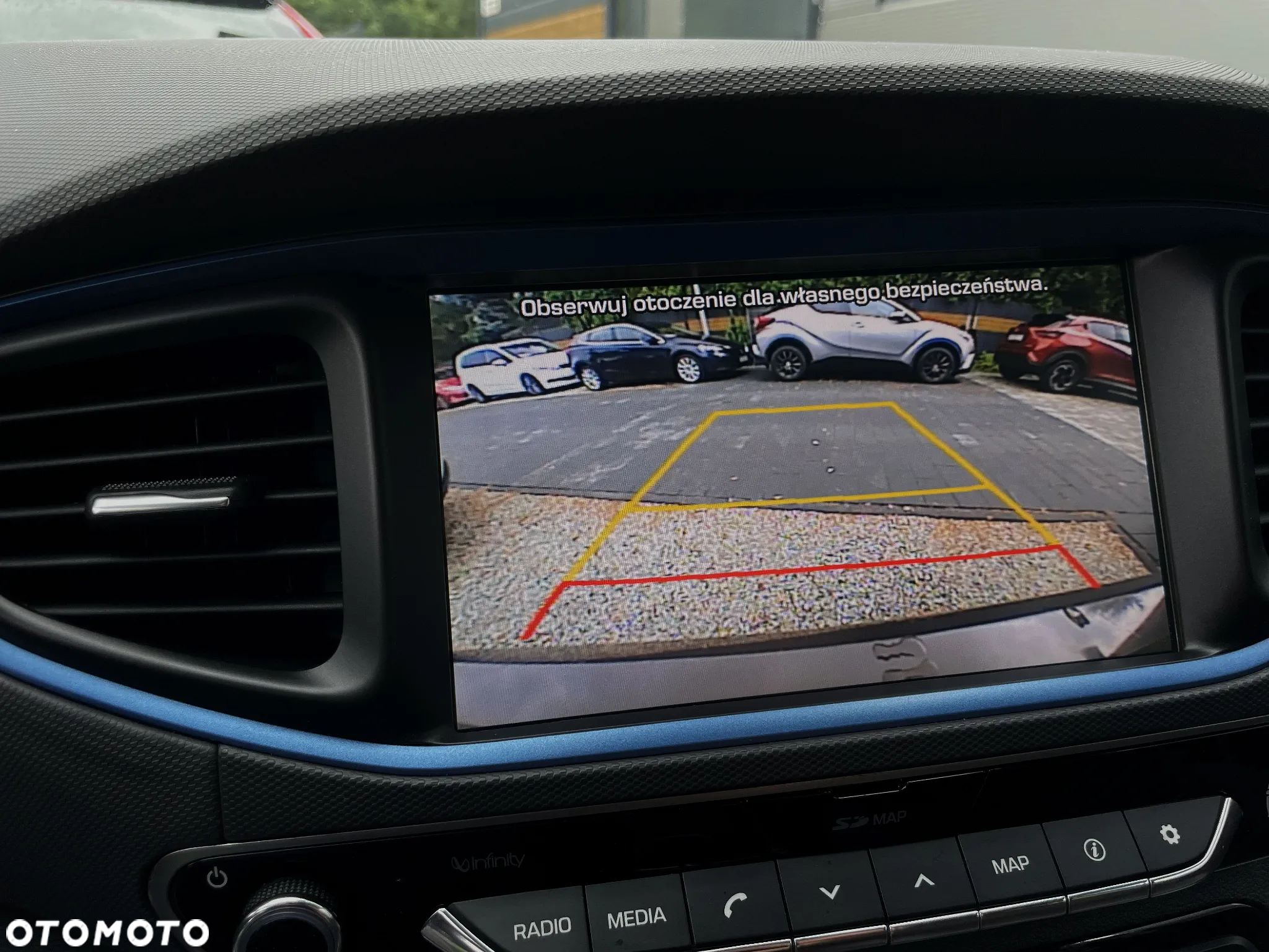 Hyundai IONIQ Hybrid 1.6 GDI Premium - 27