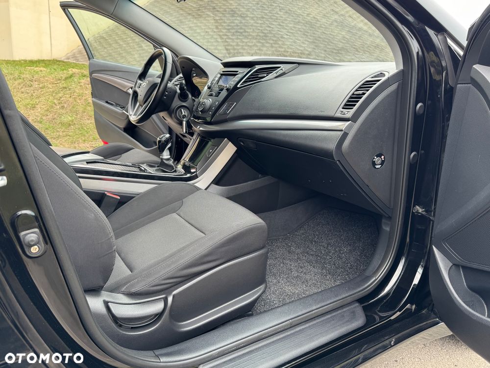 Hyundai i40 Kombi 1.6 Classic - 27