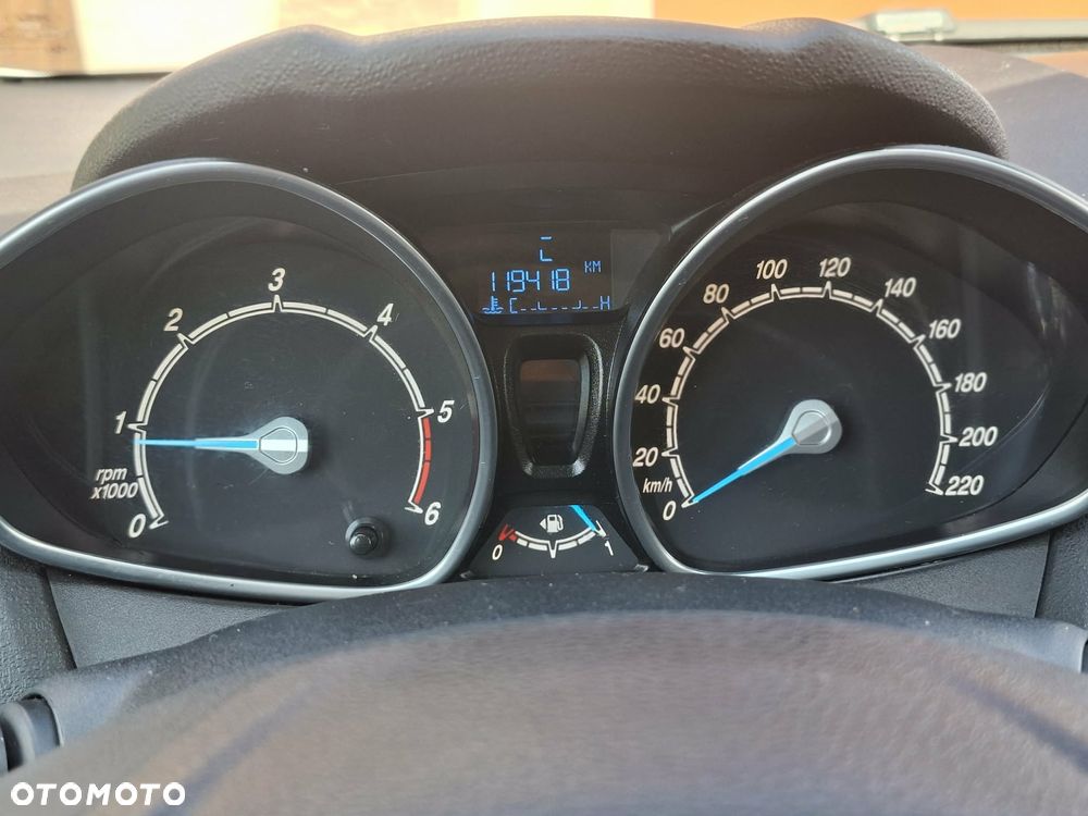 Ford Fiesta 1.6 TDCi Gold X - 10