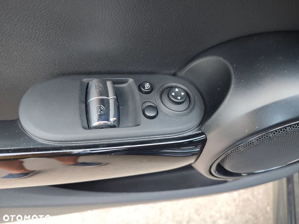 MINI John Cooper Works Standard - 14