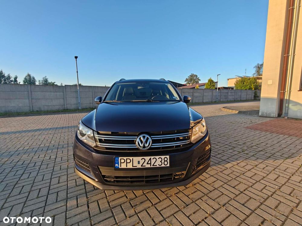 Volkswagen Tiguan - 10