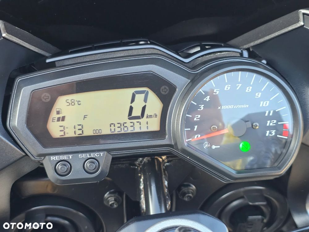 Yamaha FZ - 30