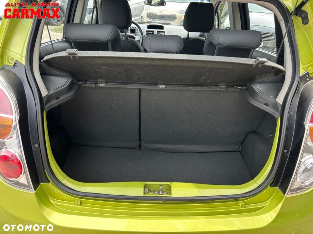Chevrolet Spark - 11