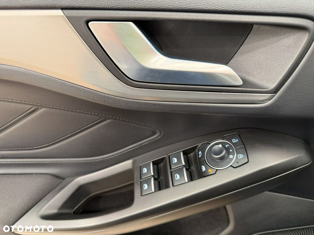 Ford Focus - 14