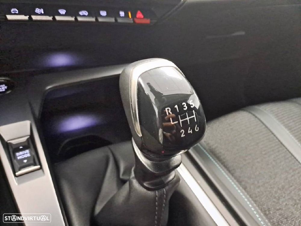 Peugeot 308 SW 1.5 BlueHDi Allure - 22