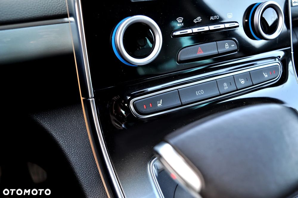 Renault Espace 1.6 dCi Energy Initiale Paris EDC 7os - 33