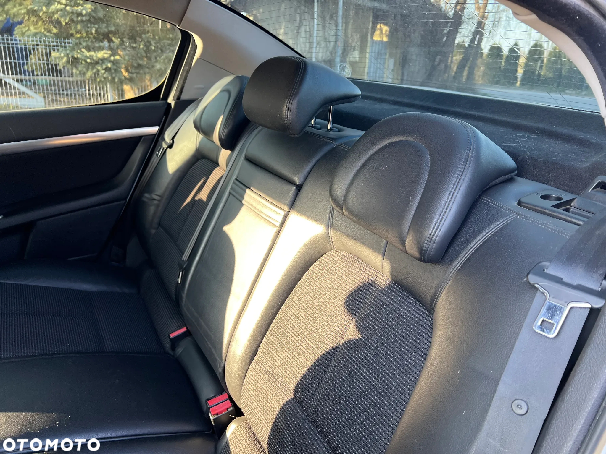 Peugeot 407 HDi 140 Sport - 20