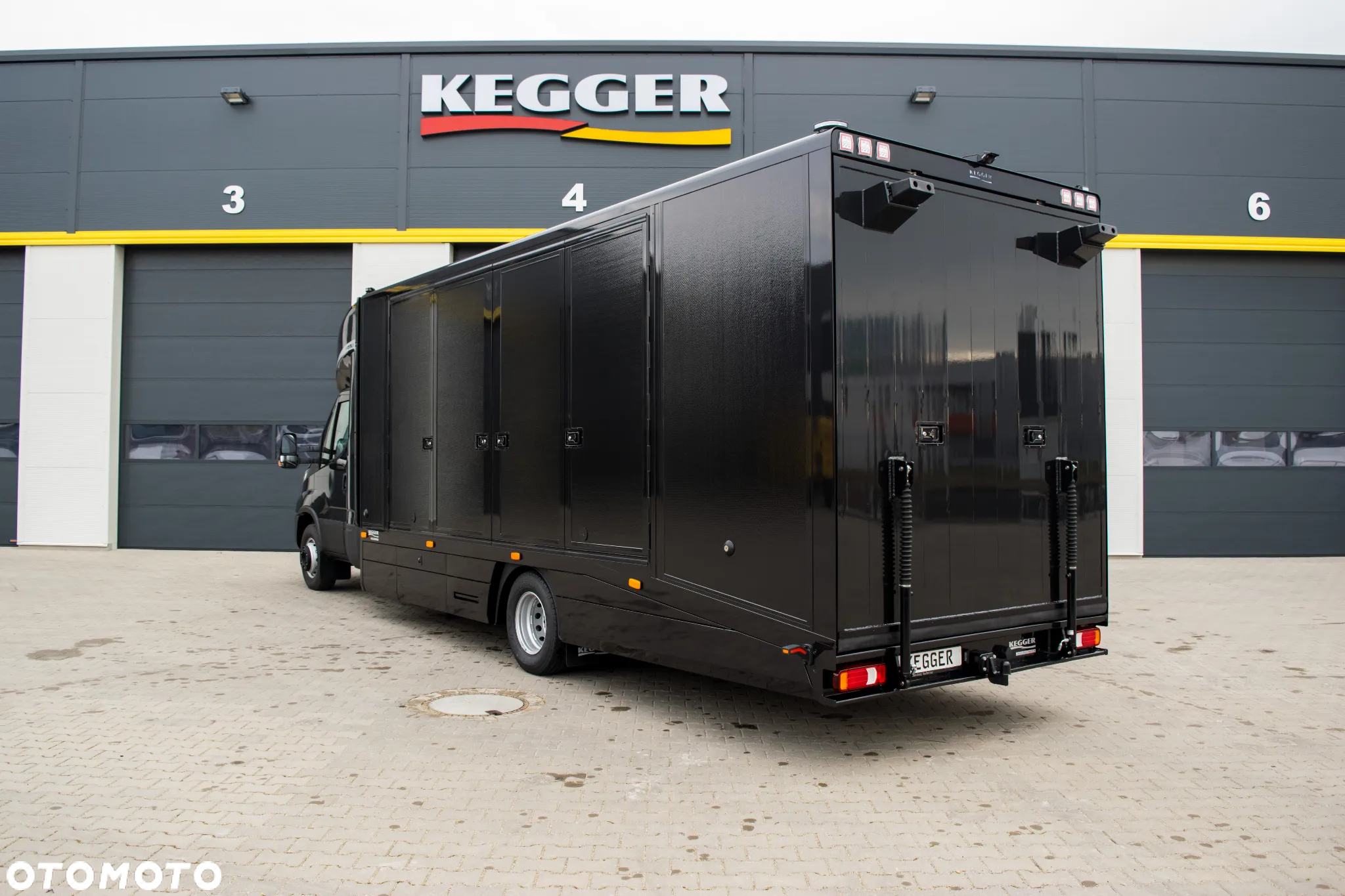 Iveco DAILY 72C18 Autokontener - 7