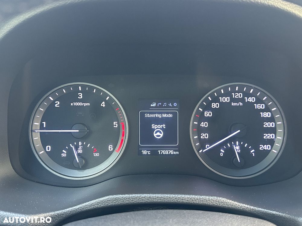 Hyundai Tucson blue 1.7 CRDi 2WD Style - 10