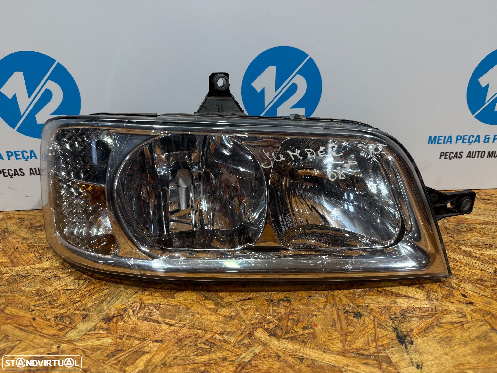 Farol direito Citroen Jumper de 2008 - 1