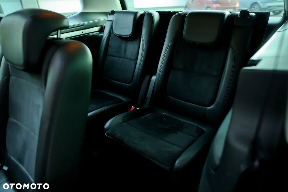 Volkswagen Sharan 2.0 TDI Blue Motion Highline - 22