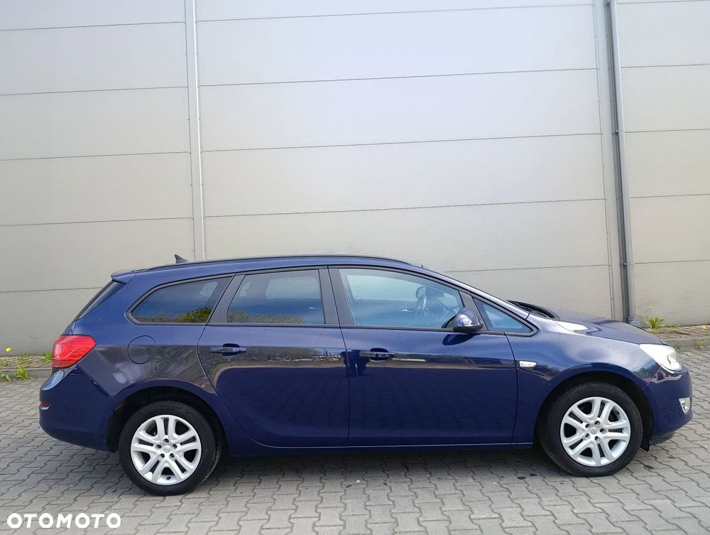Opel Astra 1.4 T Edition 150 - 8