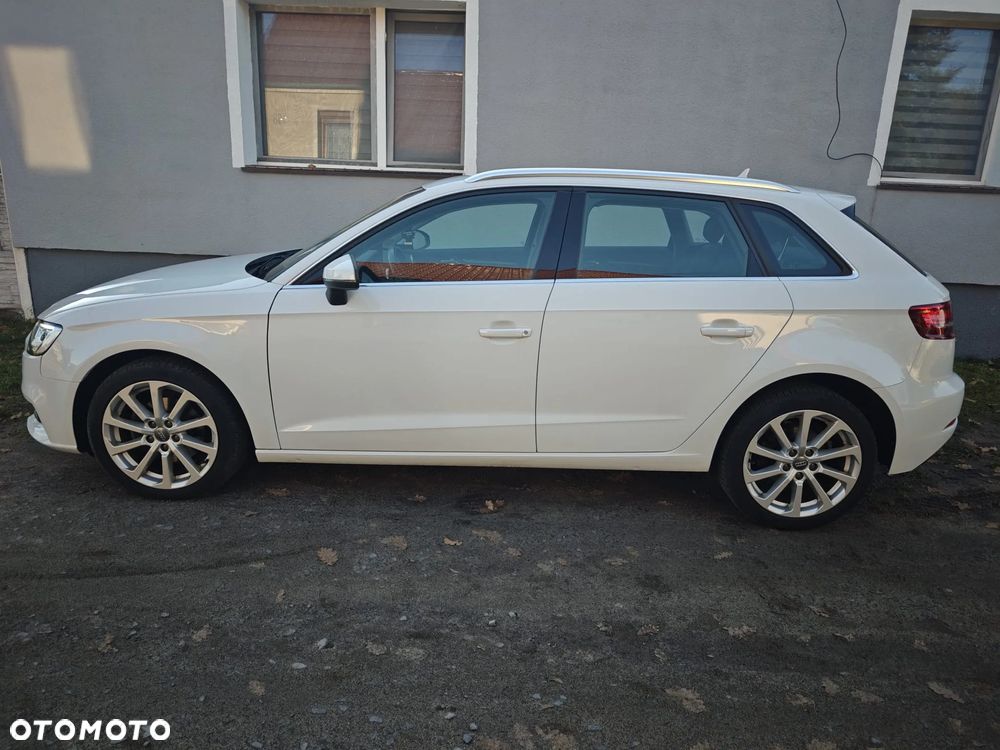 Audi A3 Sportback 2.0 TDI S tronic - 6