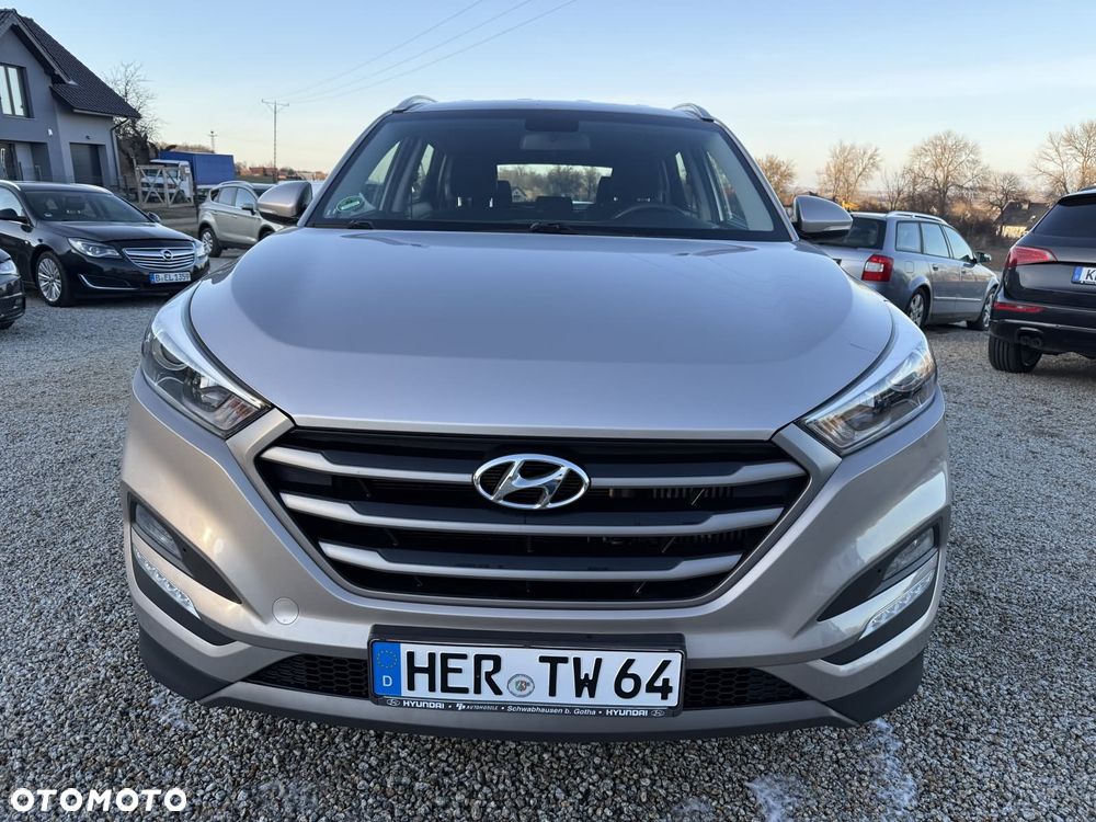 Hyundai Tucson 2.0 CRDI 4WD Style - 11