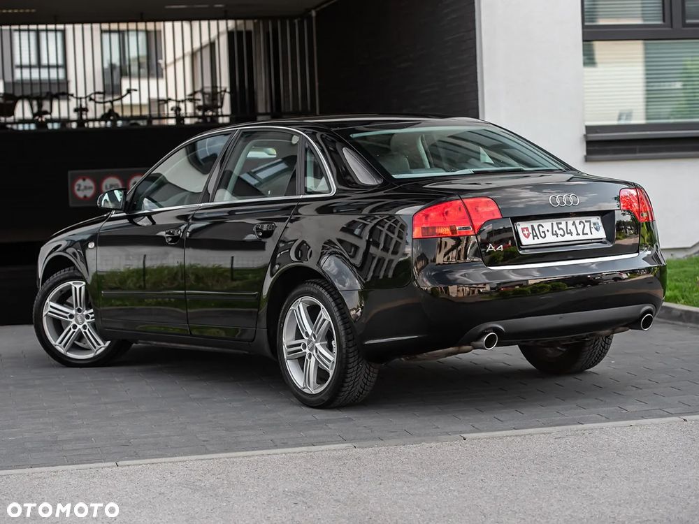 Audi A4 Limousine 1.8 T - 9
