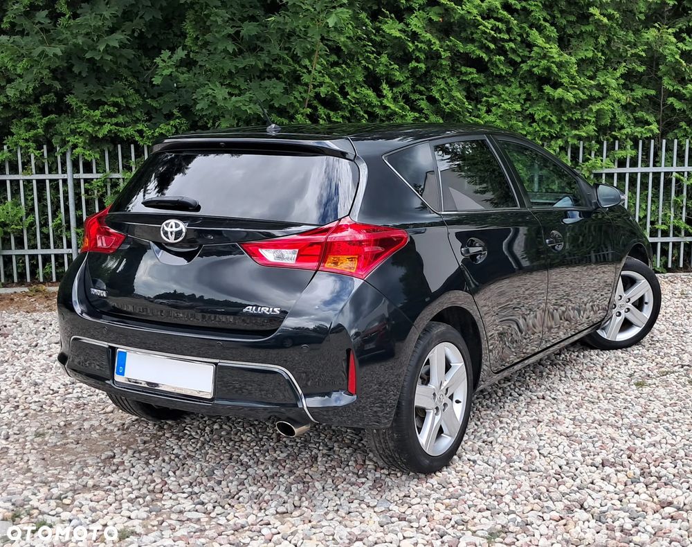 Toyota Auris 1.6 Premium Start - 22