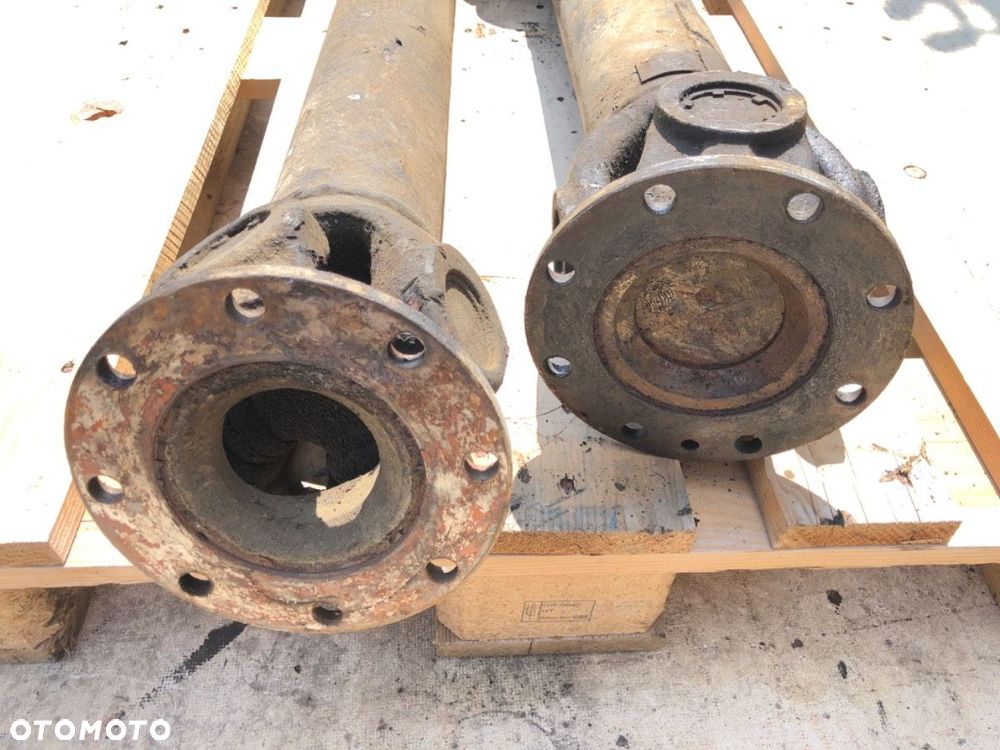 WAŁ NAPĘDOWY TYŁ  JELCZ 316 - 3