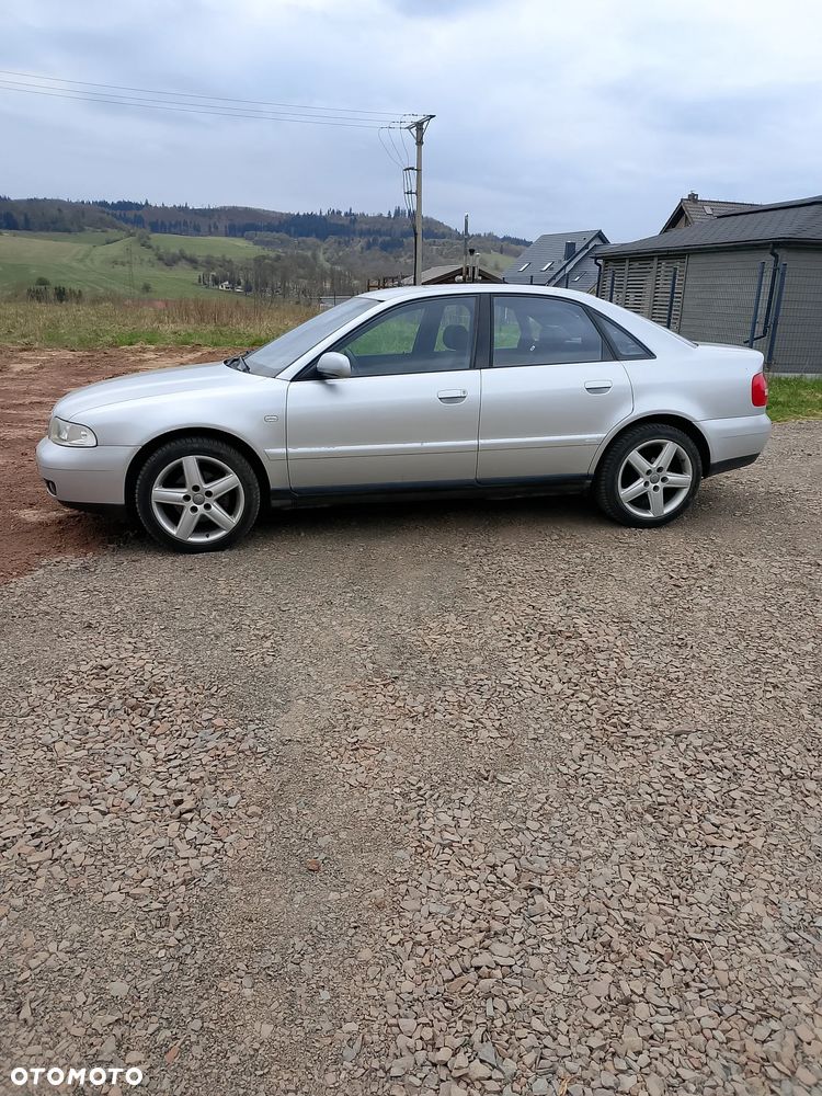 Audi A4 Limousine 1.8T - 5