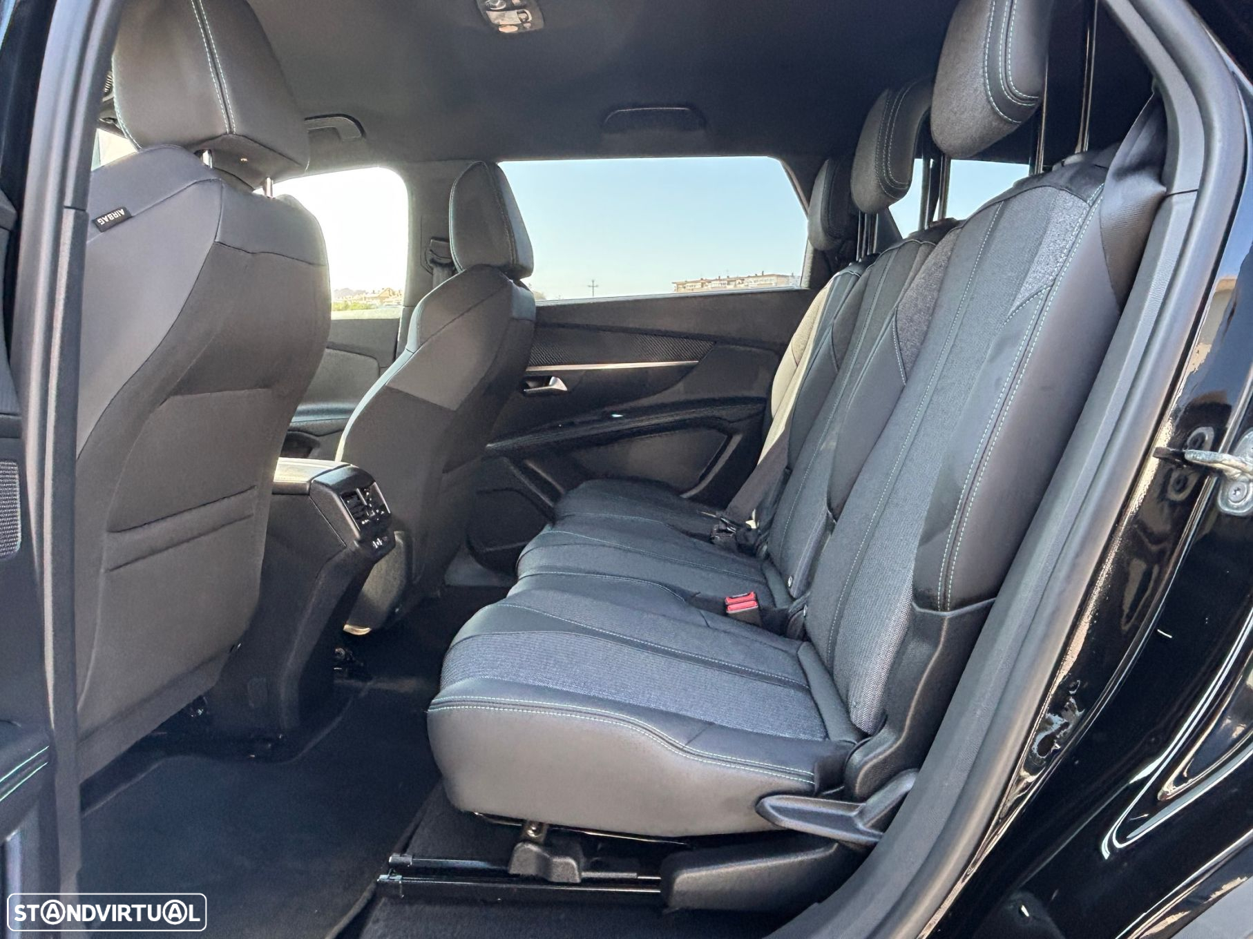 Peugeot 5008 1.2 PureTech Allure Pack EAT8 - 10