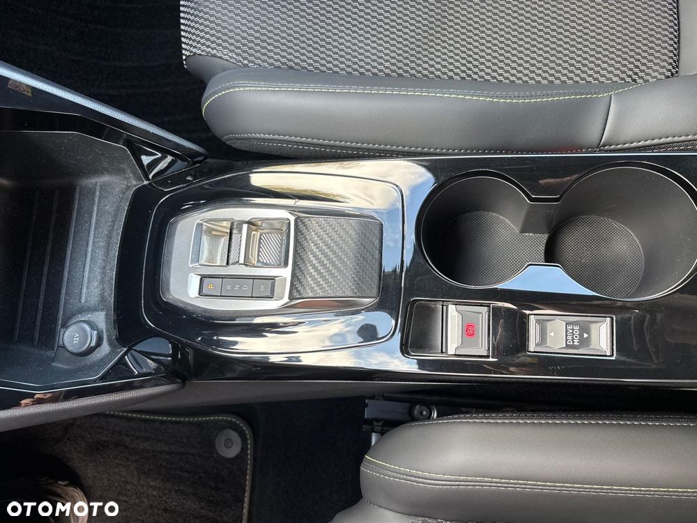 Peugeot 2008 PureTech 130 GT S&S EAT8 - 27