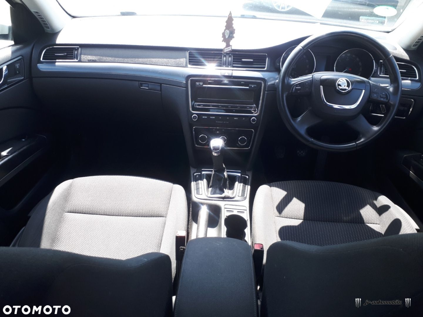 Skoda Superb - 4
