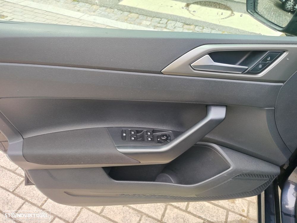 VW Polo 1.6 TDI Confortline DSG - 13
